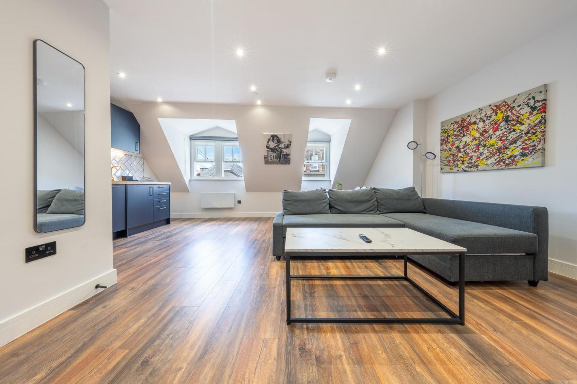 7 - West London Brand New Loftアパートメント エクステリア 写真